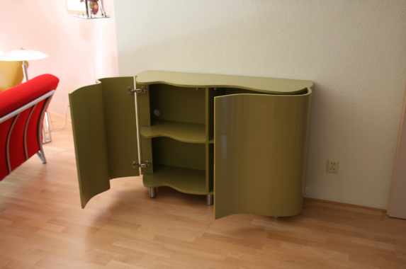 Dressoir design gebogen deuren olijf groen op maat