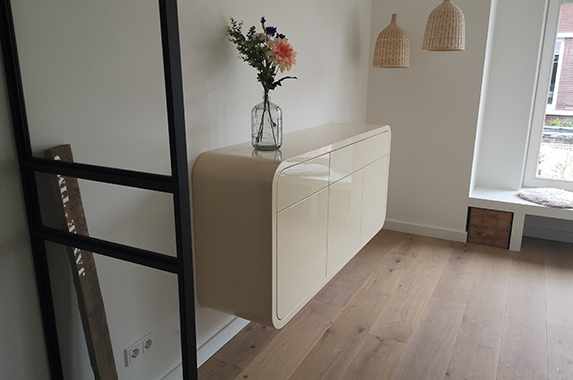 zwevende kast hoogglans rond design op maat