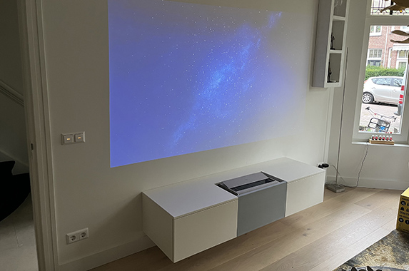 4k IMAX Enhanced Projector