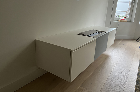 4k IMAX Enhanced Projector