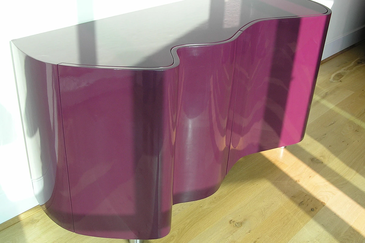 Dressoir design gebogen deuren paars op maat